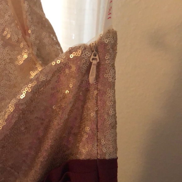 One-Shoulder Chiffon Sequined Dress - Picture 5 of 6